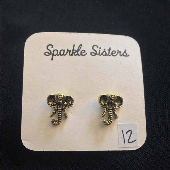 Jewelry - Beautiful Elephant Earrings Studs NEW